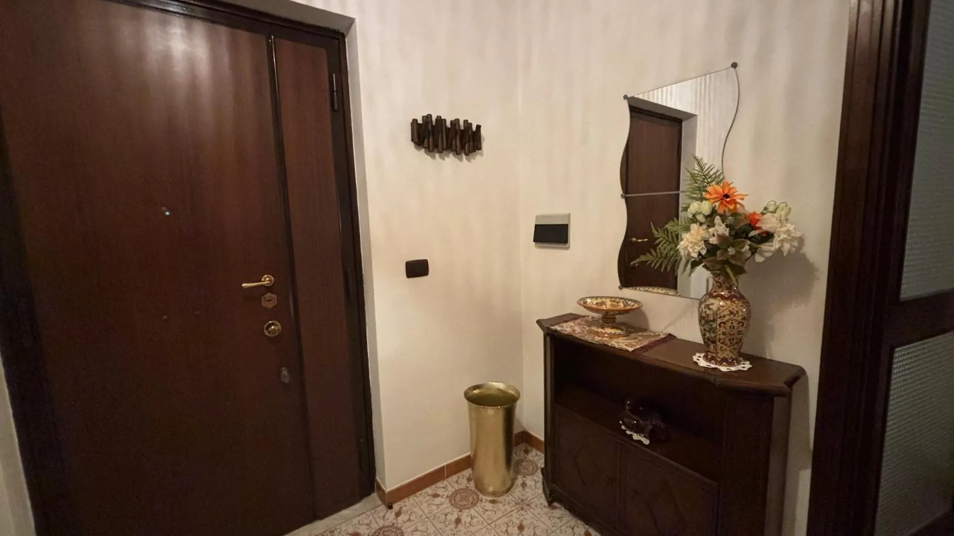 アパート Accogliente Appartamento Roma イタリア