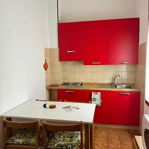 https://residence-la-scogliera-b.hotelitalianriviera.com